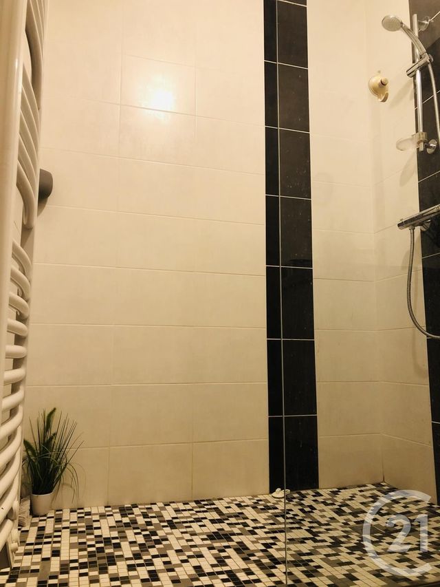 Appartement F3 à louer - 3 pièces - 70.0 m2 - VALDAHON - 25 - FRANCHE-COMTE - Century 21 L'Immobilier Du Plateau Appartement F3 à louer - 3 pièces - 70.0 m2 - VALDAHON - 25 - FRANCHE-COMTE - Century 21 L'Immobilier Du Plateau