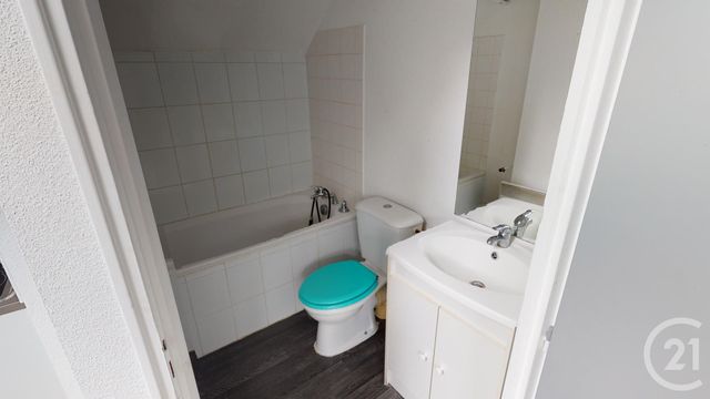 Afficher la photo en grand appartement à vendre - 2 pièces - 16.0 m2 - VALDAHON - 25 - FRANCHE-COMTE - Century 21 L'Immobilier Du Plateau