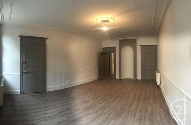 Appartement F2 à louer - 2 pièces - 63.13 m2 - ORNANS - 25 - FRANCHE-COMTE - Century 21 L'Immobilier Du Plateau Appartement F2 à louer - 2 pièces - 63.13 m2 - ORNANS - 25 - FRANCHE-COMTE - Century 21 L'Immobilier Du Plateau