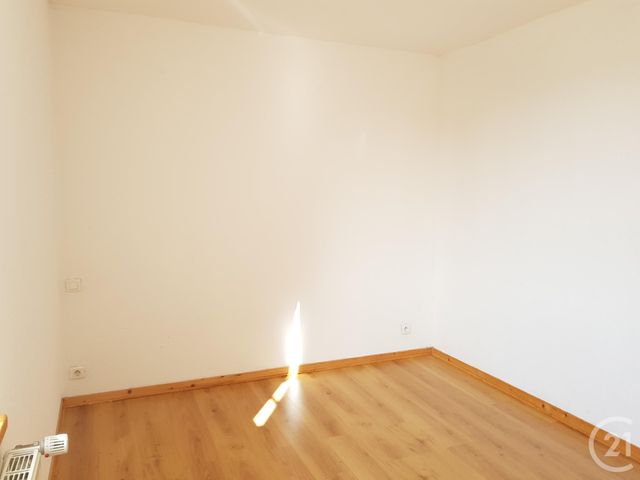 Afficher la photo en grand Appartement F3 à louer - 3 pièces - 69.02 m2 - AVOUDREY - 25 - FRANCHE-COMTE - Century 21 L'Immobilier Du Plateau