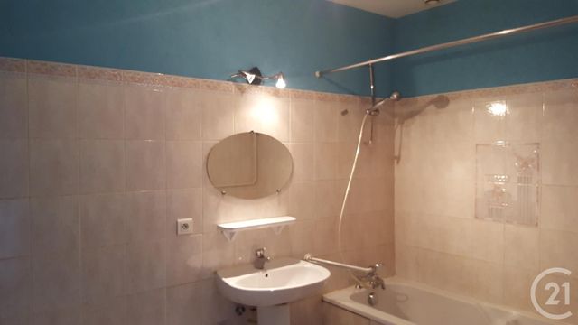 Afficher la photo en grand Appartement F2 à louer - 2 pièces - 45.53 m2 - VERCEL VILLEDIEU LE CAMP - 25 - FRANCHE-COMTE - Century 21 L'Immobilier Du Plateau