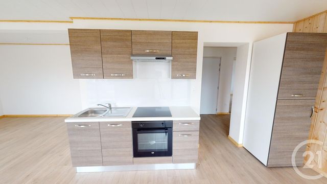 Afficher la photo en grand appartement à louer - 4 pièces - 96.1 m2 - FLANGEBOUCHE - 25 - FRANCHE-COMTE - Century 21 L'Immobilier Du Plateau