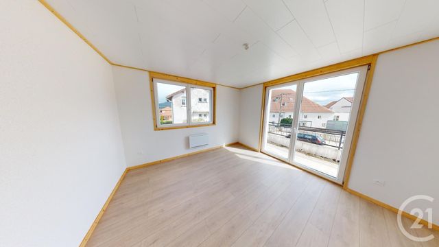 Afficher la photo en grand appartement à louer - 4 pièces - 96.1 m2 - FLANGEBOUCHE - 25 - FRANCHE-COMTE - Century 21 L'Immobilier Du Plateau