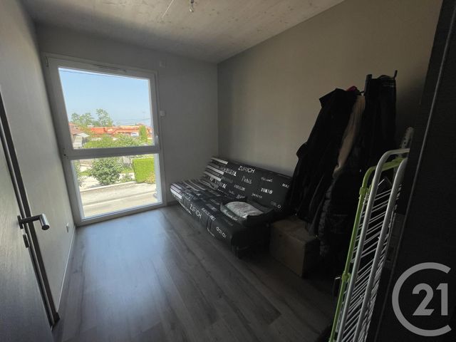 Afficher la photo en grand Appartement F3 à louer - 3 pièces - 66.5 m2 - VALDAHON - 25 - FRANCHE-COMTE - Century 21 L'Immobilier Du Plateau