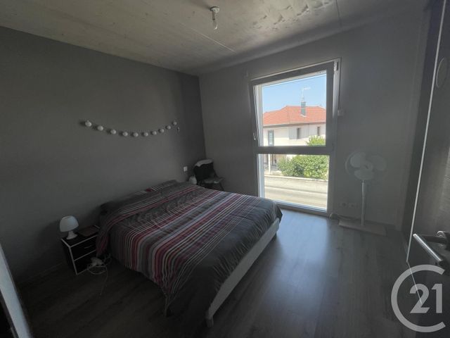 Afficher la photo en grand Appartement F3 à louer - 3 pièces - 66.5 m2 - VALDAHON - 25 - FRANCHE-COMTE - Century 21 L'Immobilier Du Plateau