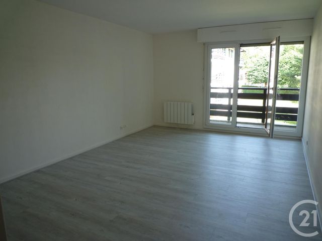 Afficher la photo en grand appartement à louer - 3 pièces - 70.48 m2 - VALDAHON - 25 - FRANCHE-COMTE - Century 21 L'Immobilier Du Plateau